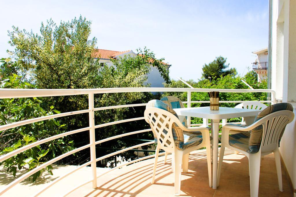 Apartments Niko Trogir Room photo