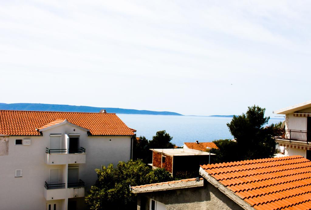 Apartments Niko Trogir Exterior photo